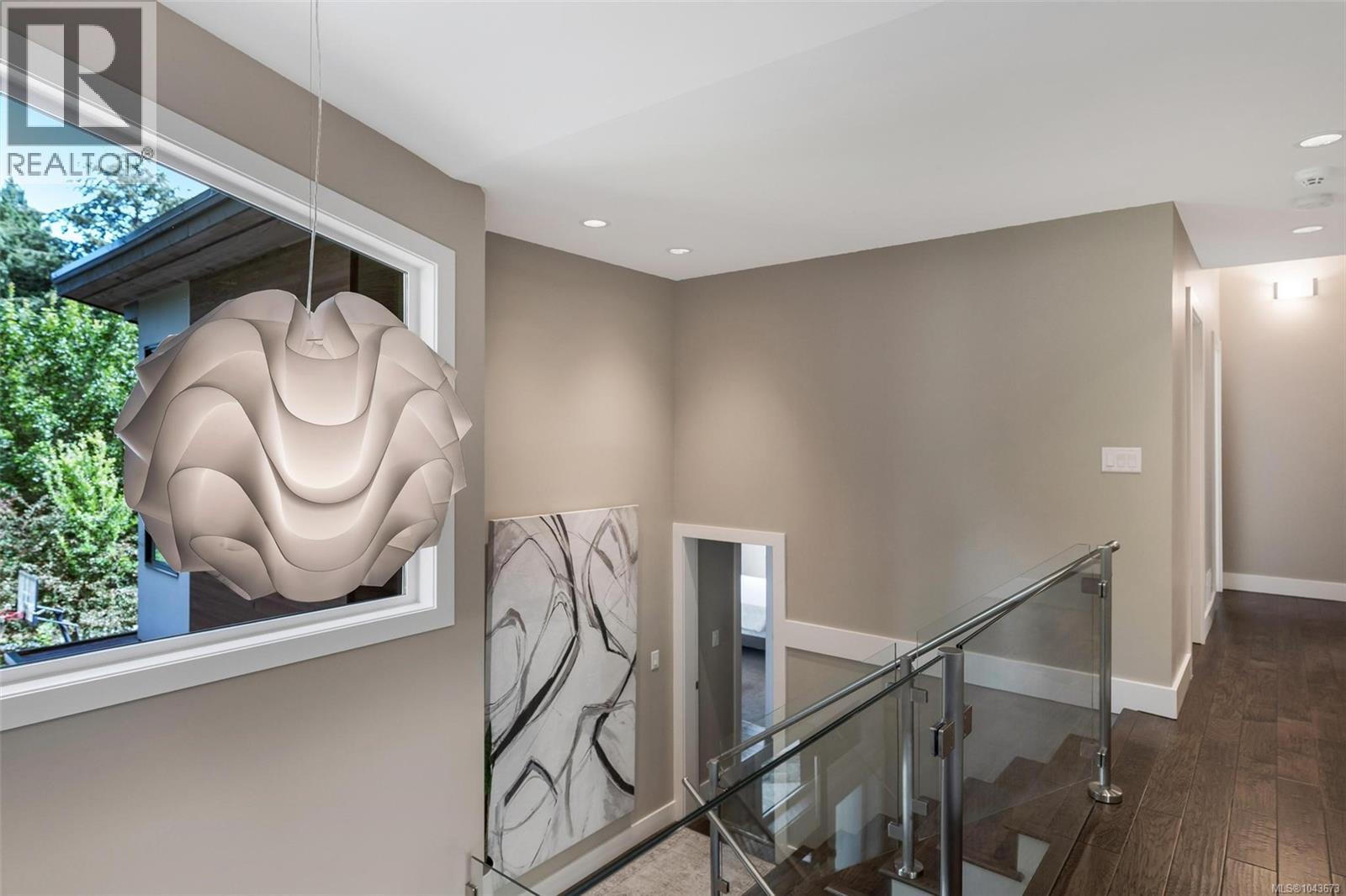 5186 Sapphire Rd - 45