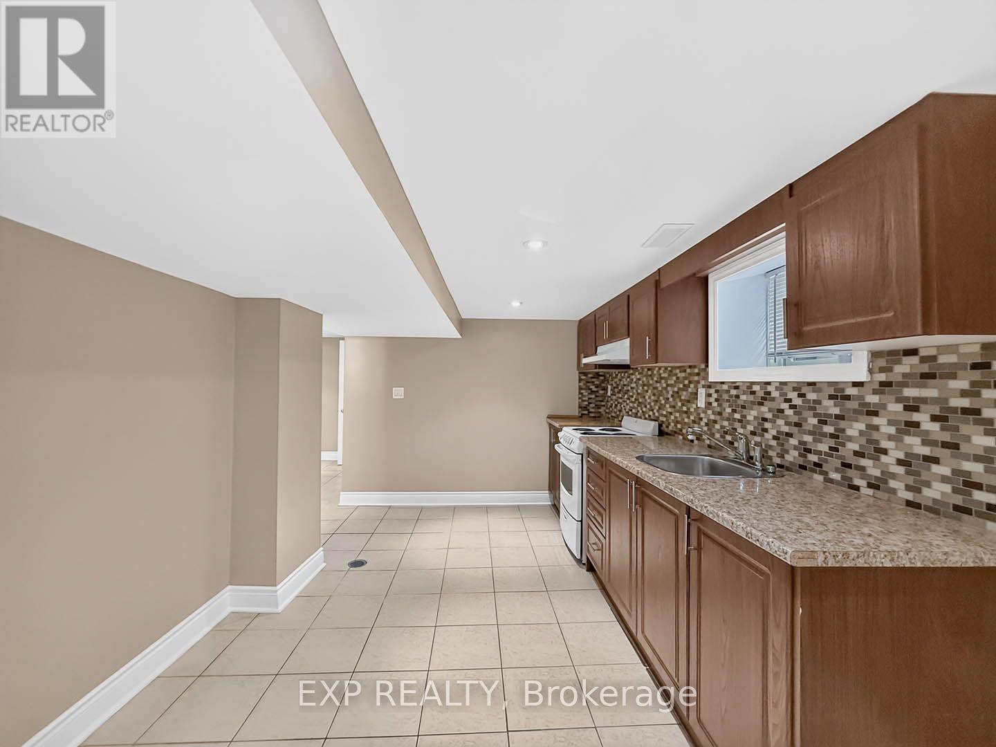 57 WEIR STREET S - 29