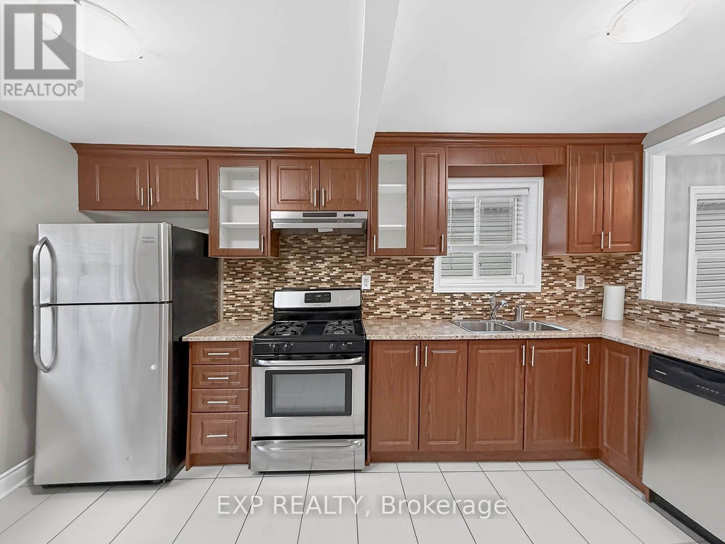 57 WEIR STREET S - 14