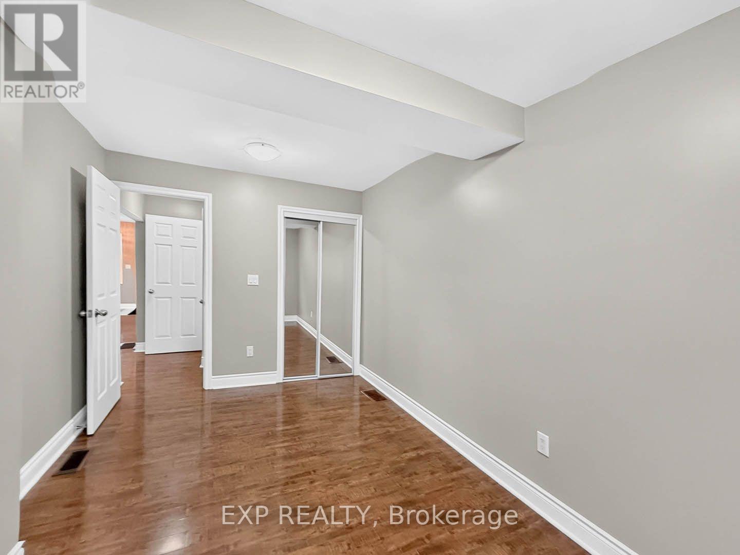57 WEIR STREET S - 18