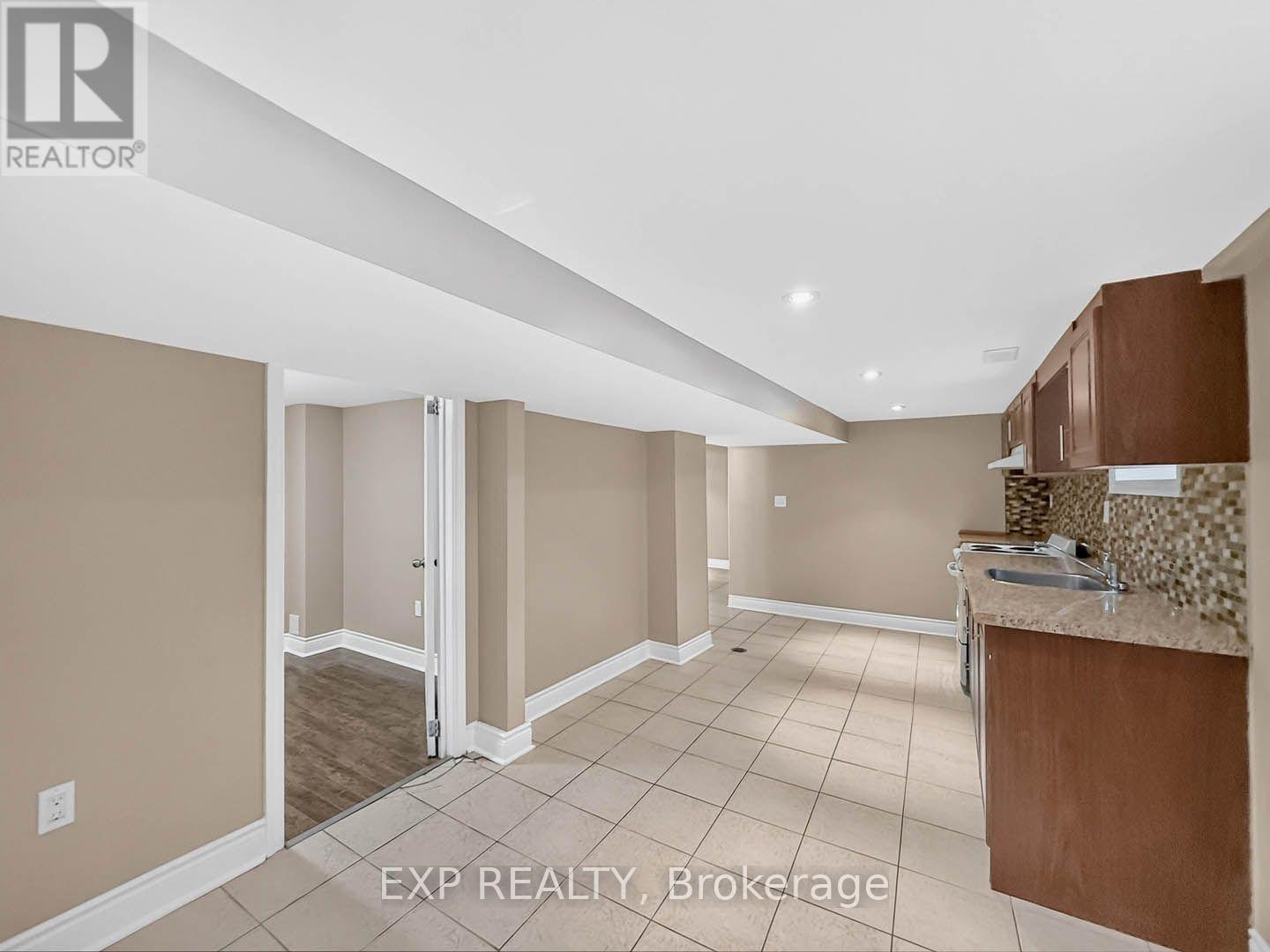 57 WEIR STREET S - 30