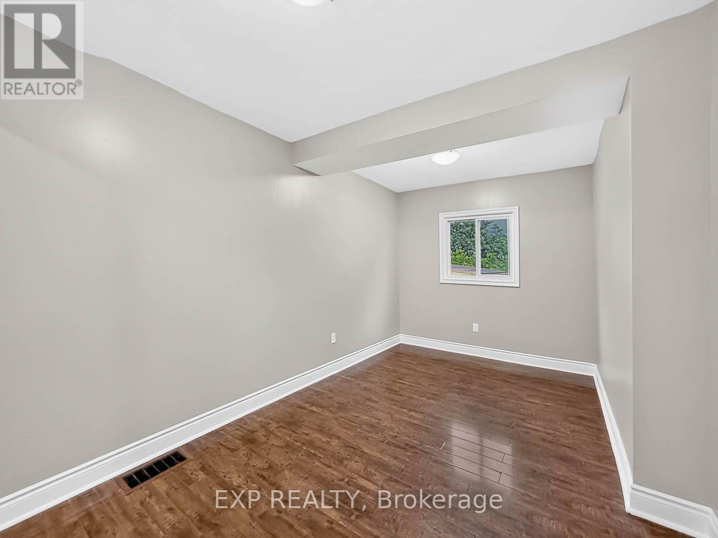 57 WEIR STREET S - 16