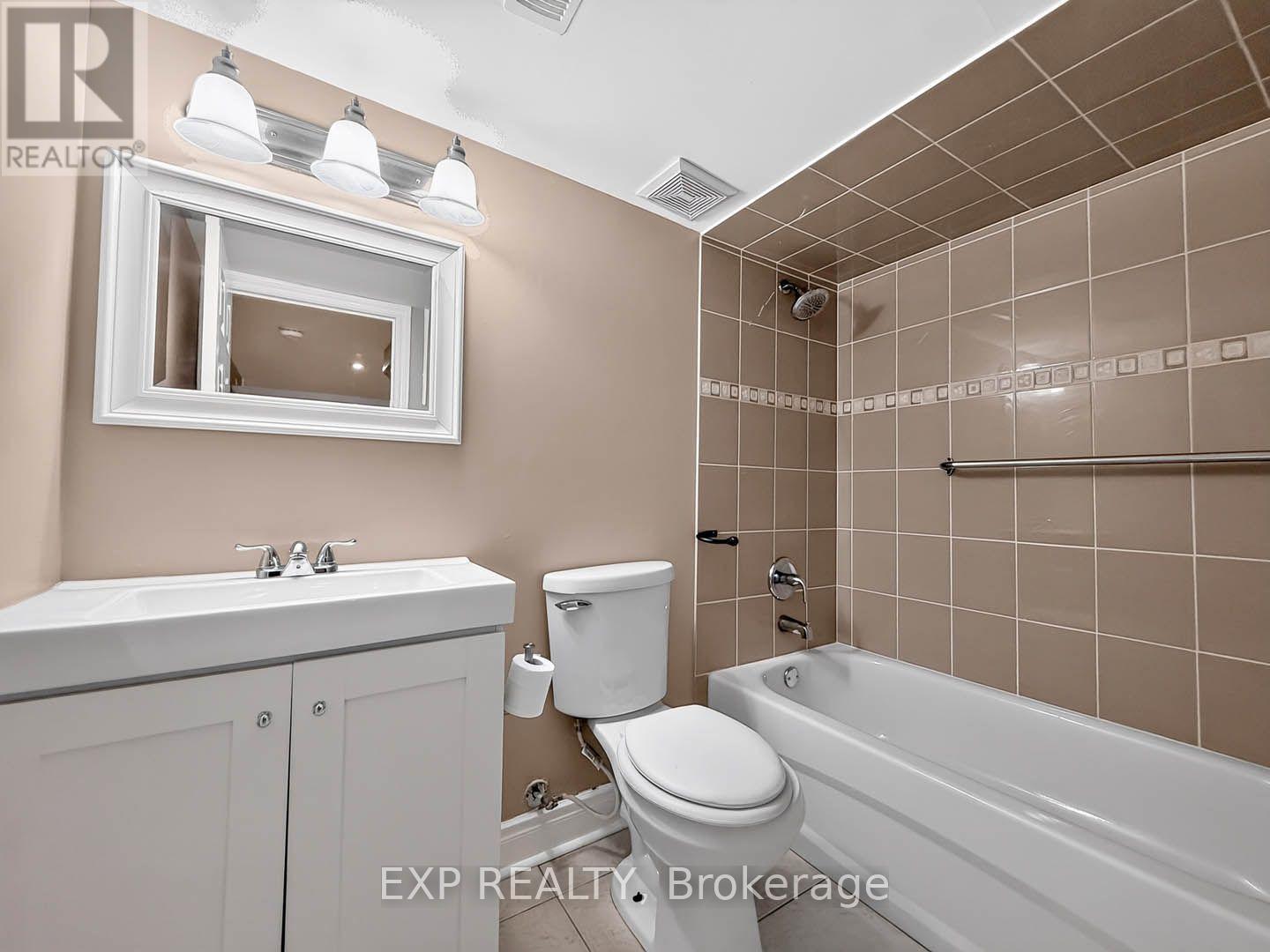 57 WEIR STREET S - 34