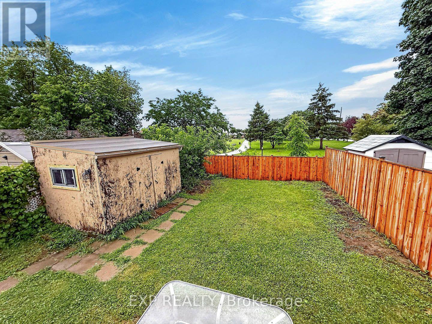 57 WEIR STREET S - 42