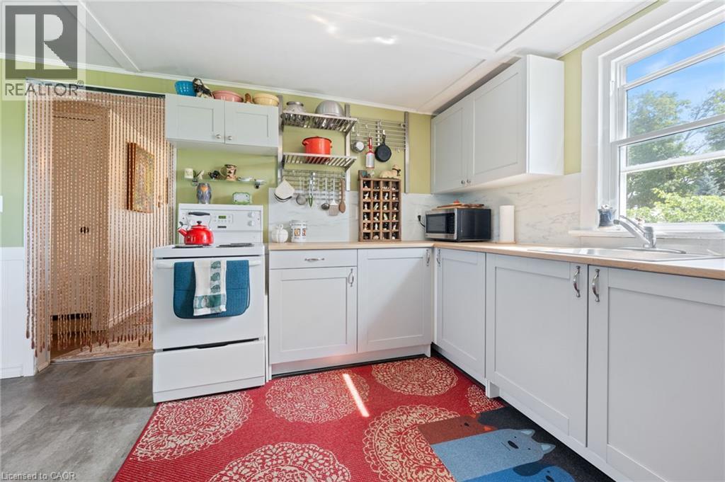 392 WINDHAM ROAD 7 - 15