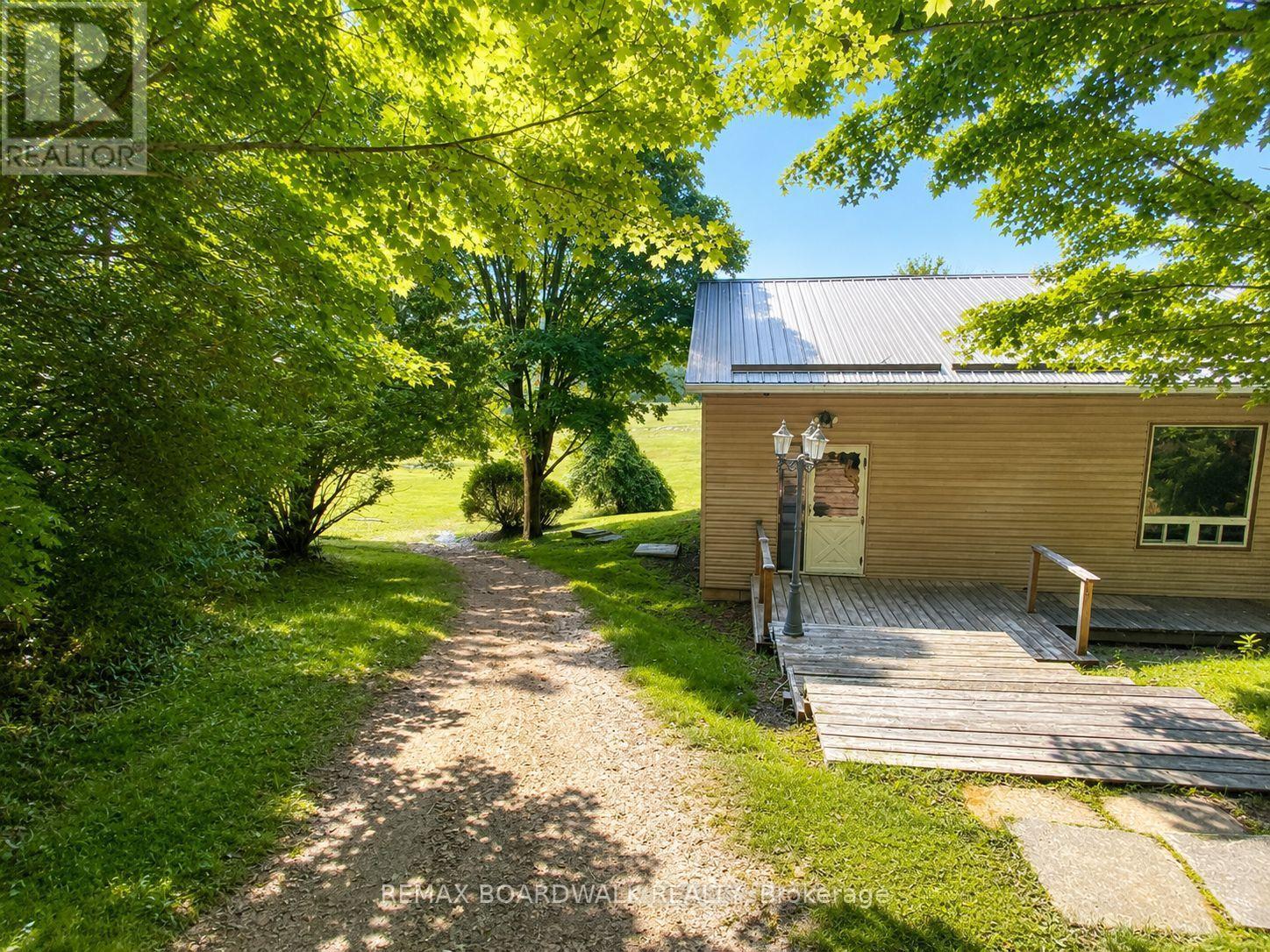 815 CHRISTIE LAKE ROAD - 37