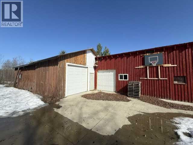 852005 Range Road 240 - 4