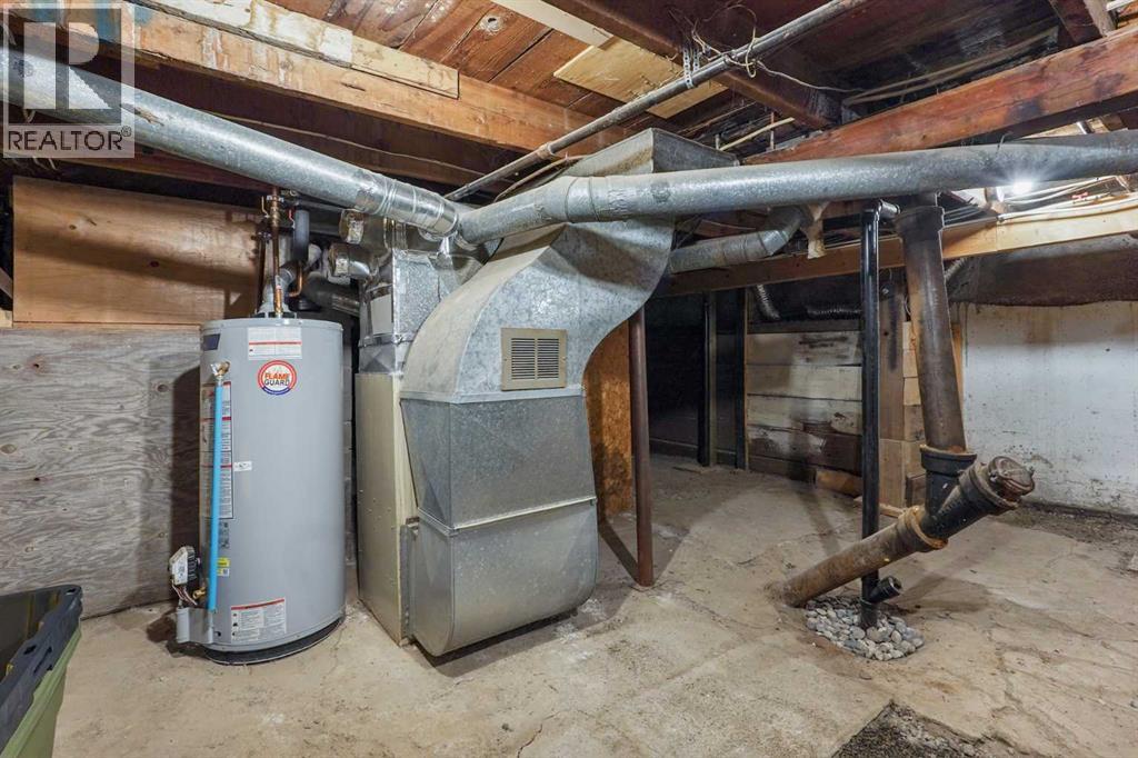 405 12B Street N - 28
