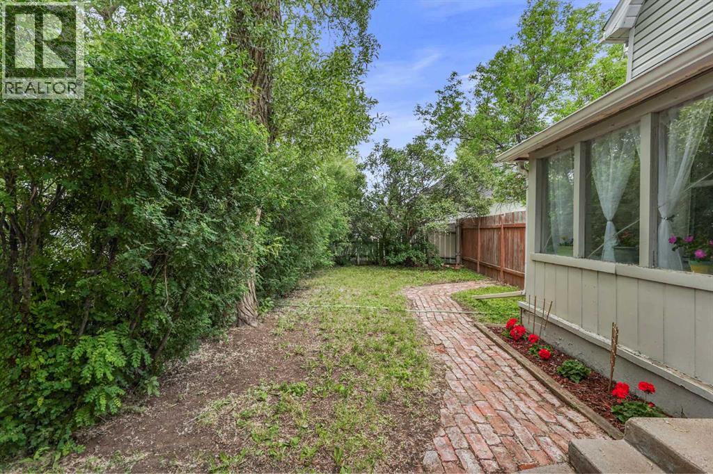 405 12B Street N - 3