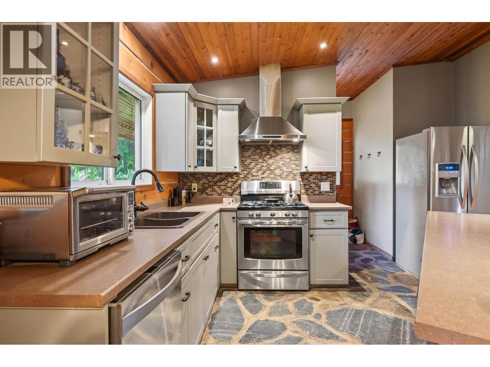 2496 PYE Road - 6
