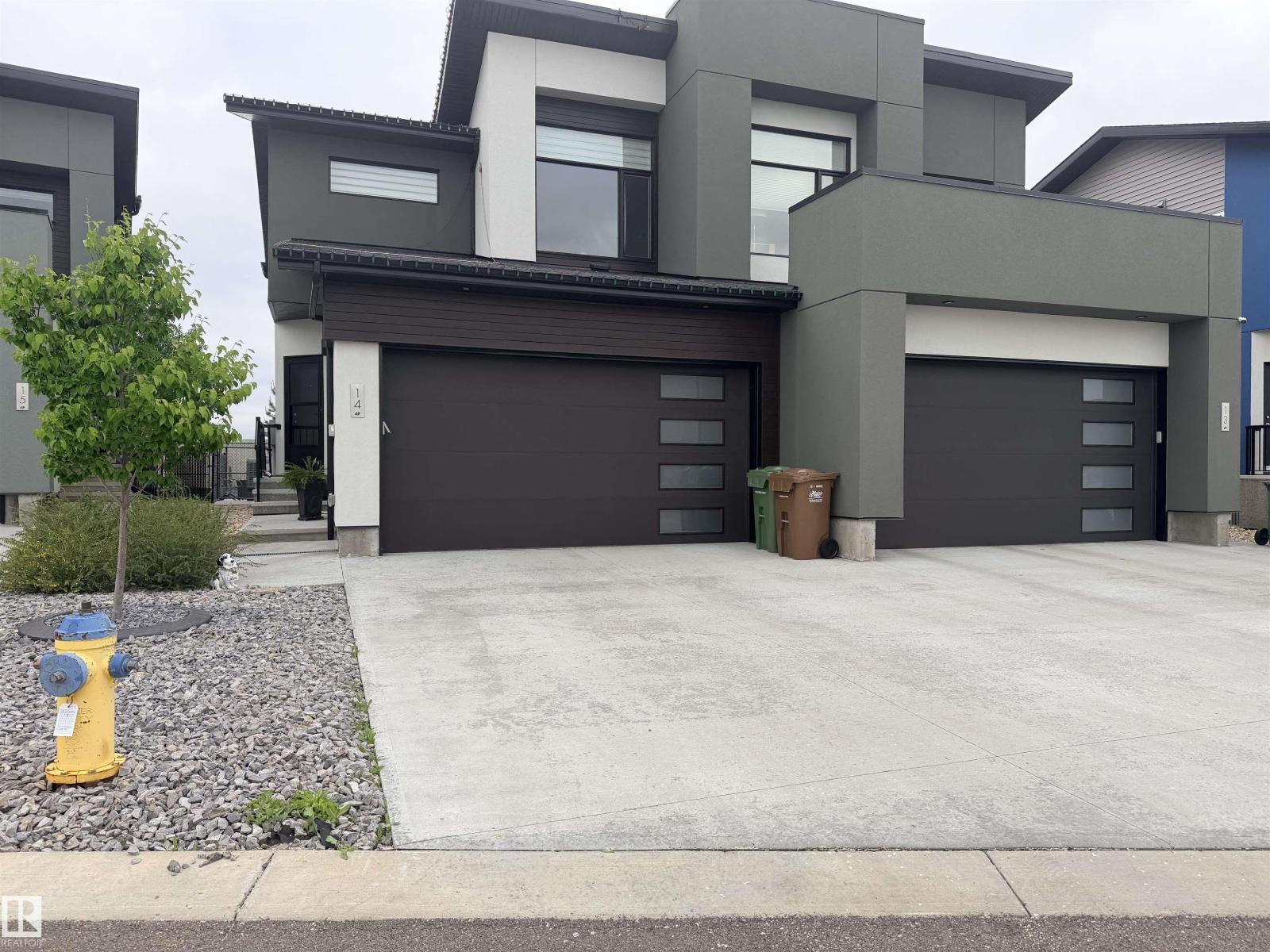 #14 50 EDINBURGH CRT - 1