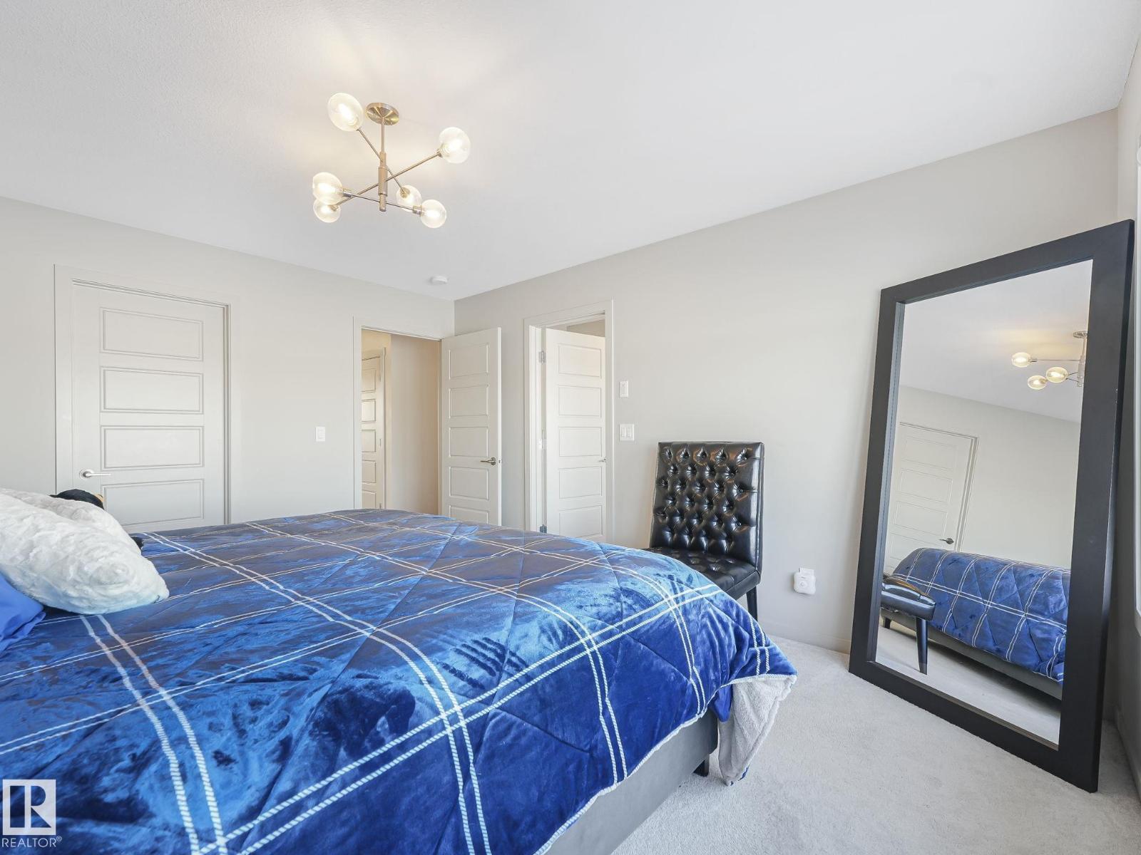 #14 50 EDINBURGH CRT - 16
