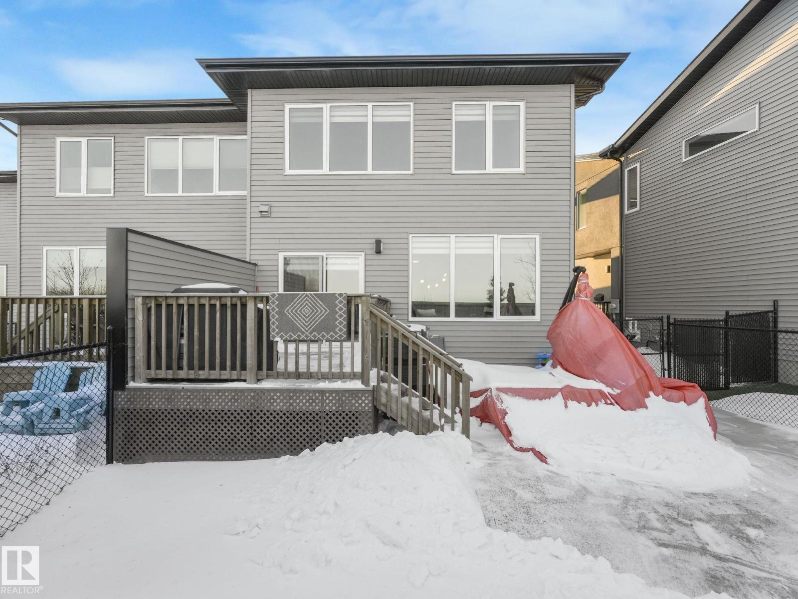 #14 50 EDINBURGH CRT - 34
