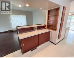 Bedroom - 347 Ominica Street W, Moose Jaw, SK S6H1X6 Photo 9
