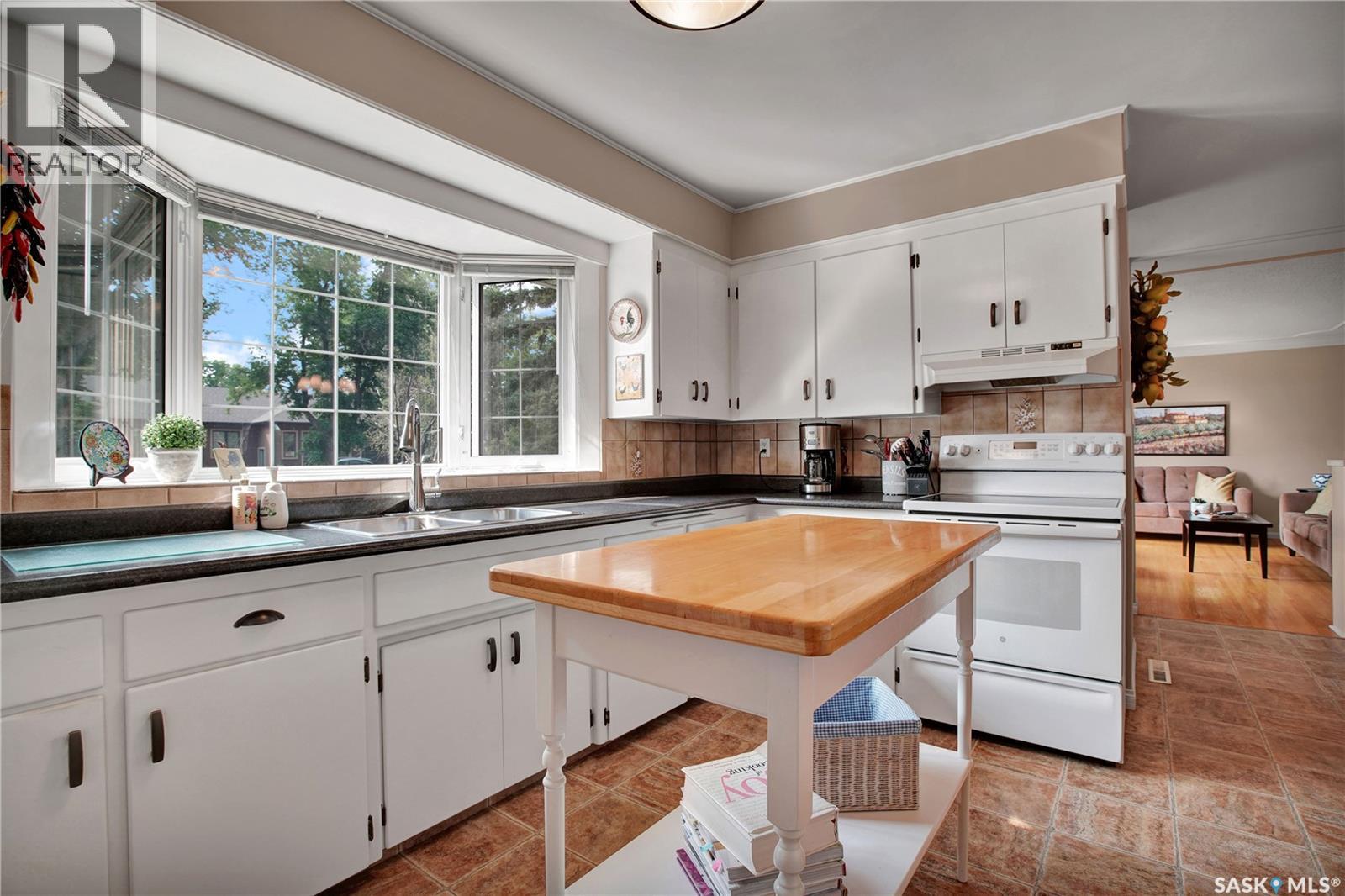 3108 Dieppe STREET - Image 8