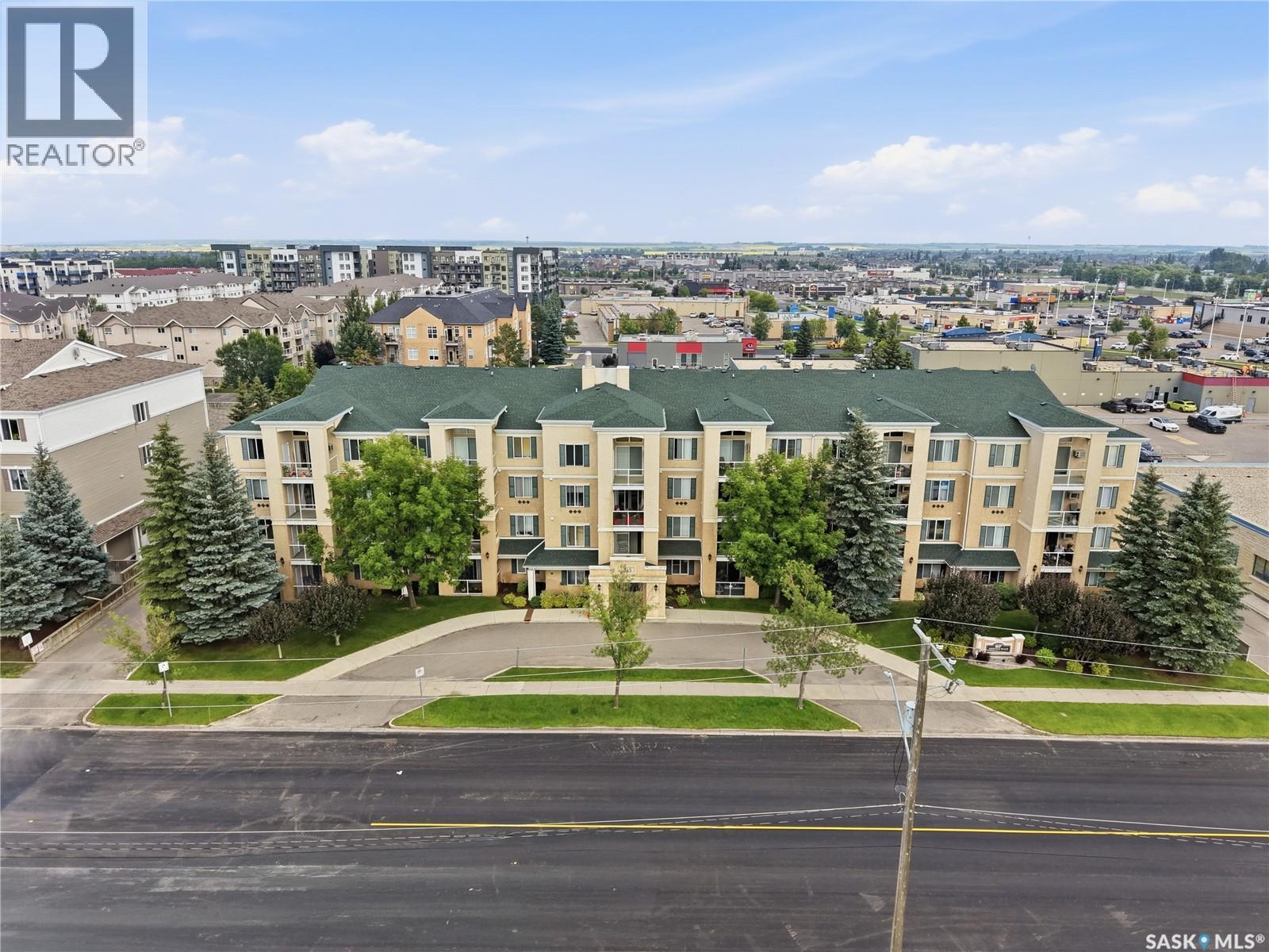 #209 215 LOWE ROAD - 1