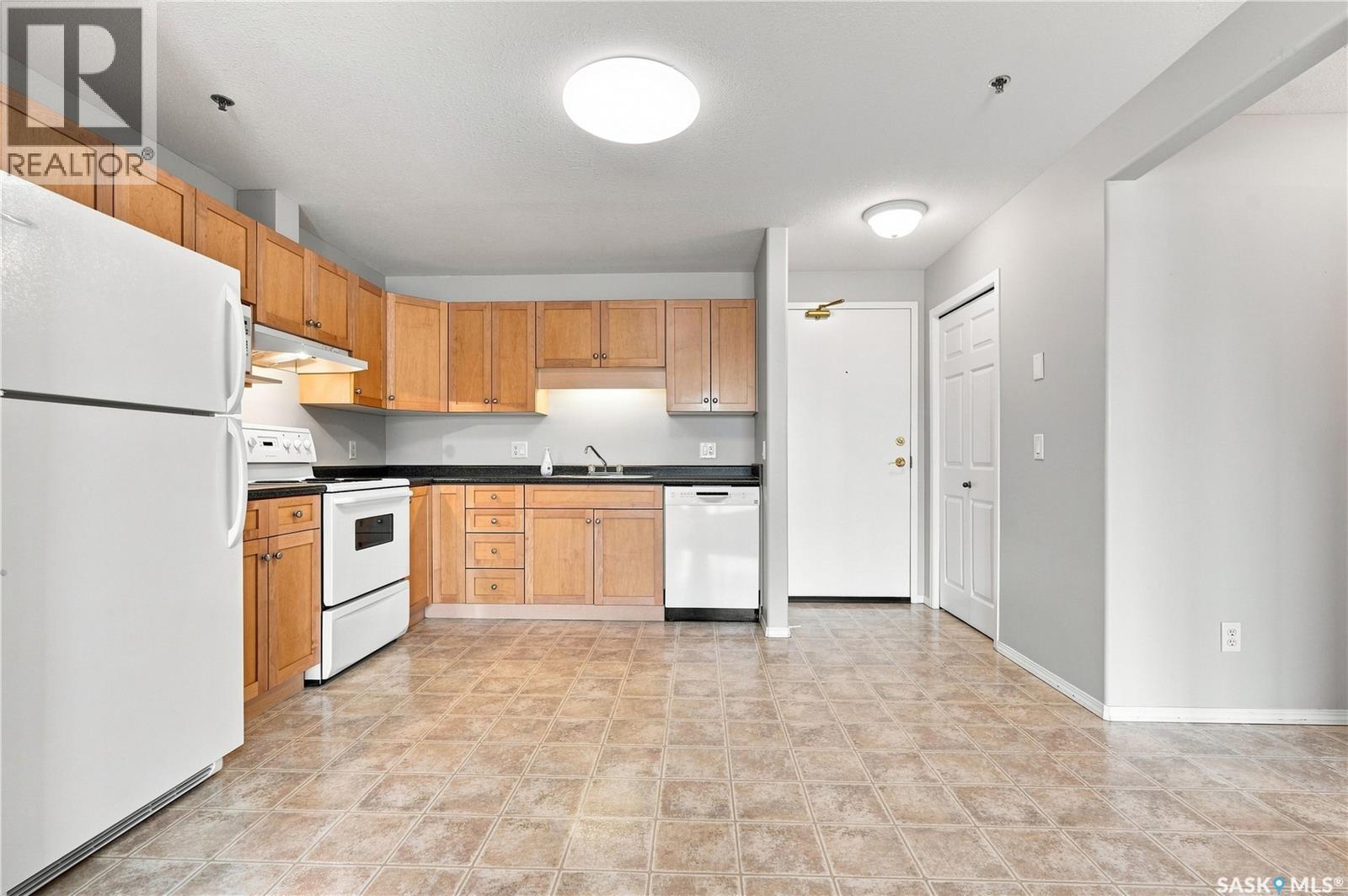 #209 215 LOWE ROAD - 9
