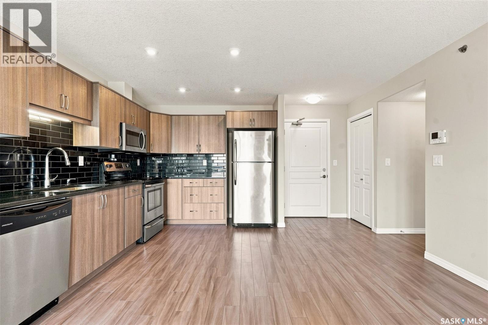 #320 915 Kristjanson ROAD - 8