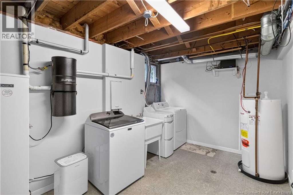 77 Gravenstein Street - Image 35