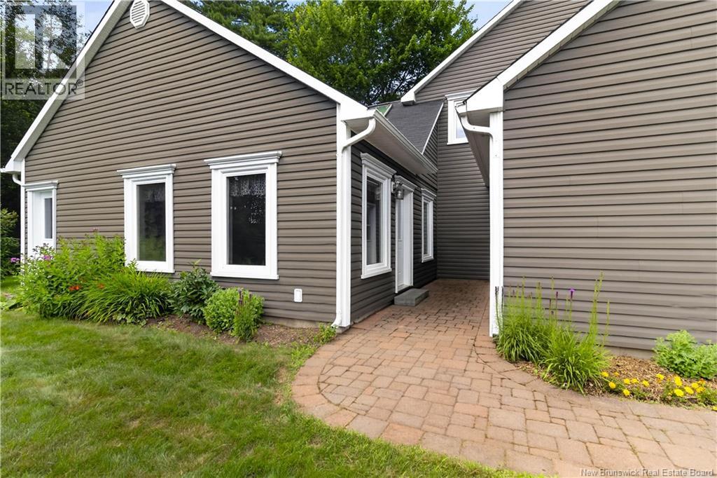 77 Gravenstein Street - Image 37