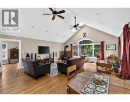 Kitchen - 77 Gravenstein Street, New Maryland, NB E3C1B8 Photo 13