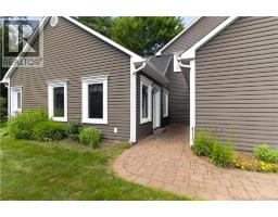 77 Gravenstein Street, New Maryland, NB E3C1B8 Photo 37