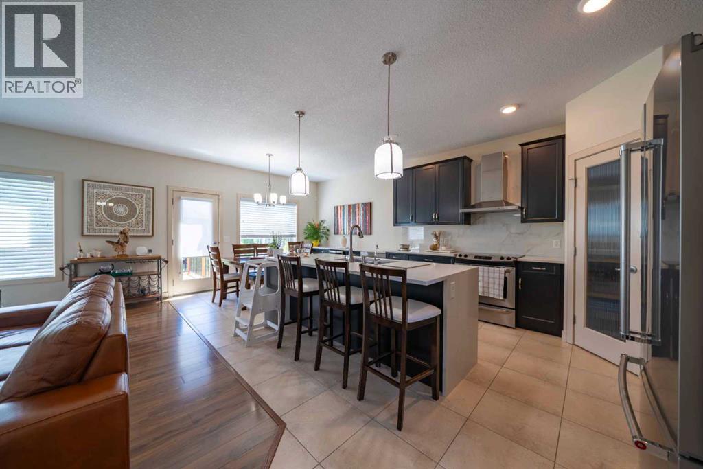 144 Everhollow Street SW - 21
