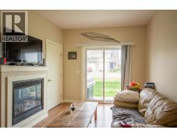Living room - 1617 88 Avenue Unit# 104, Dawson Creek, BC V1G0E8 Photo 6