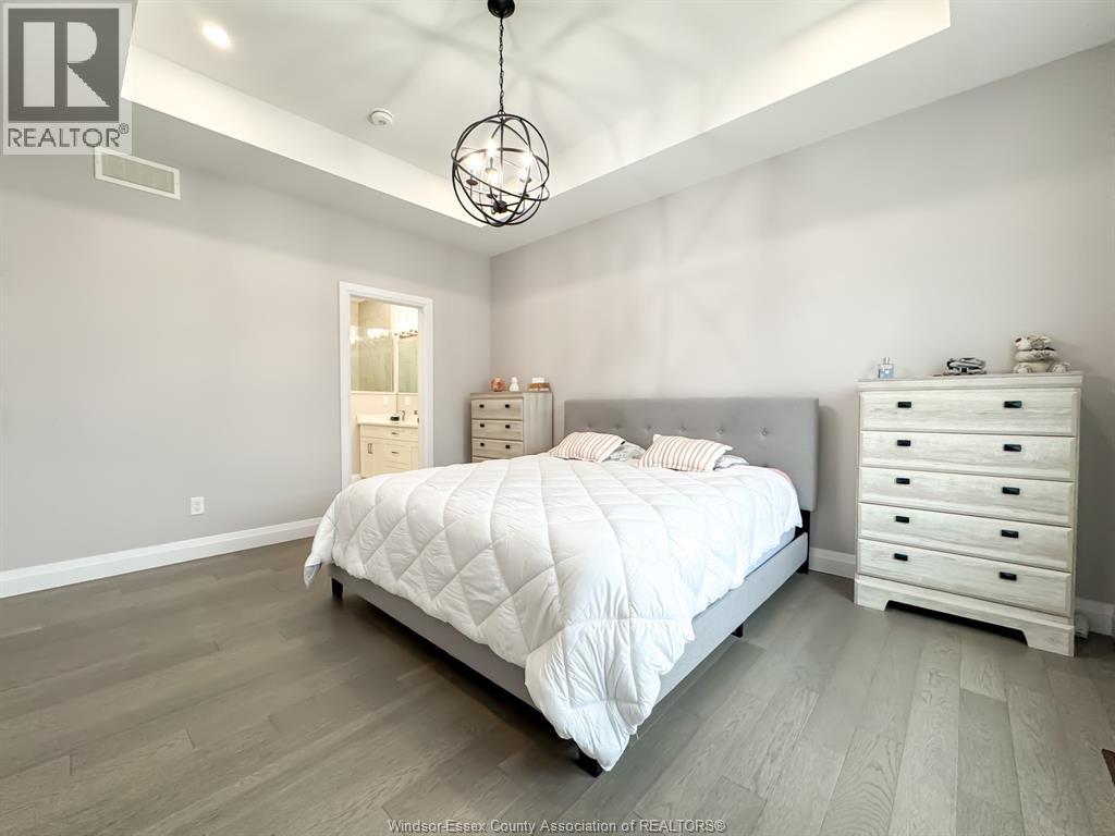 2606 CLEARWATER AVENUE - 20