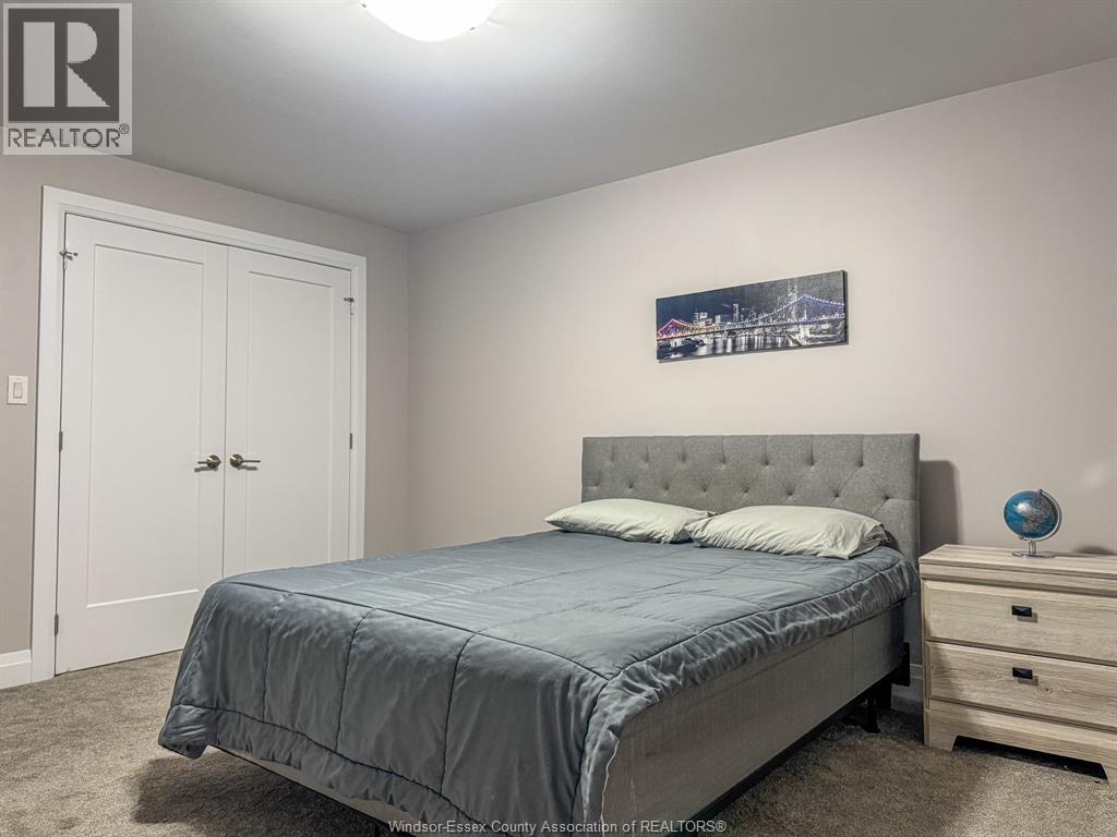 2606 CLEARWATER AVENUE - 33