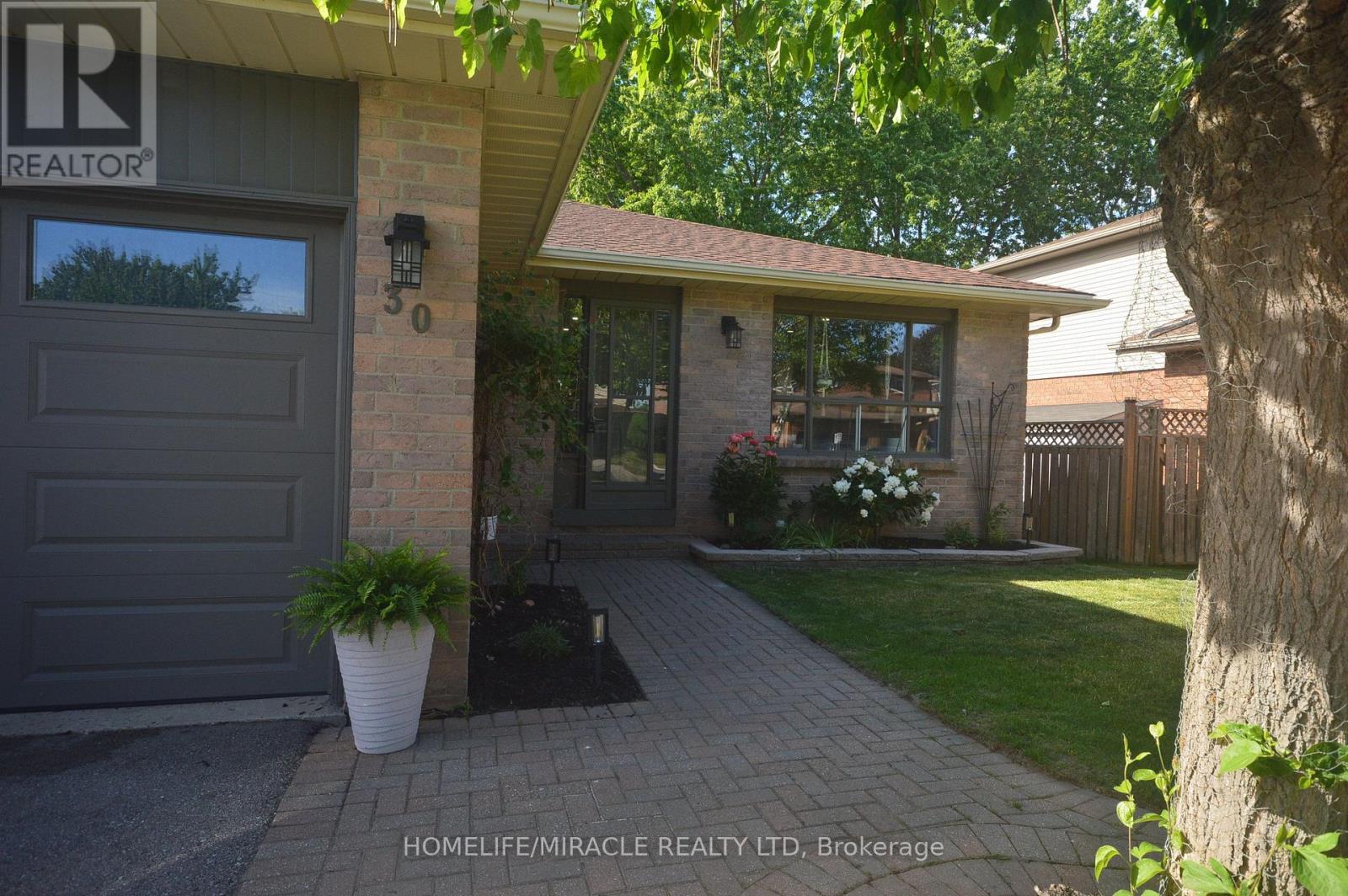 30 NORTHGATE DRIVE - 3