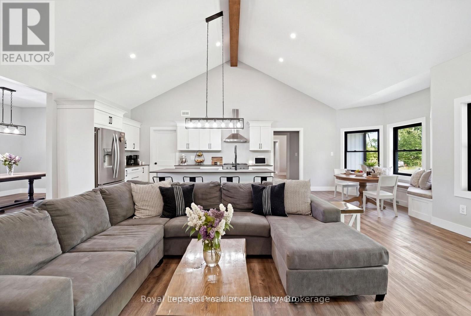 293 DOUGLAS ROAD - 11