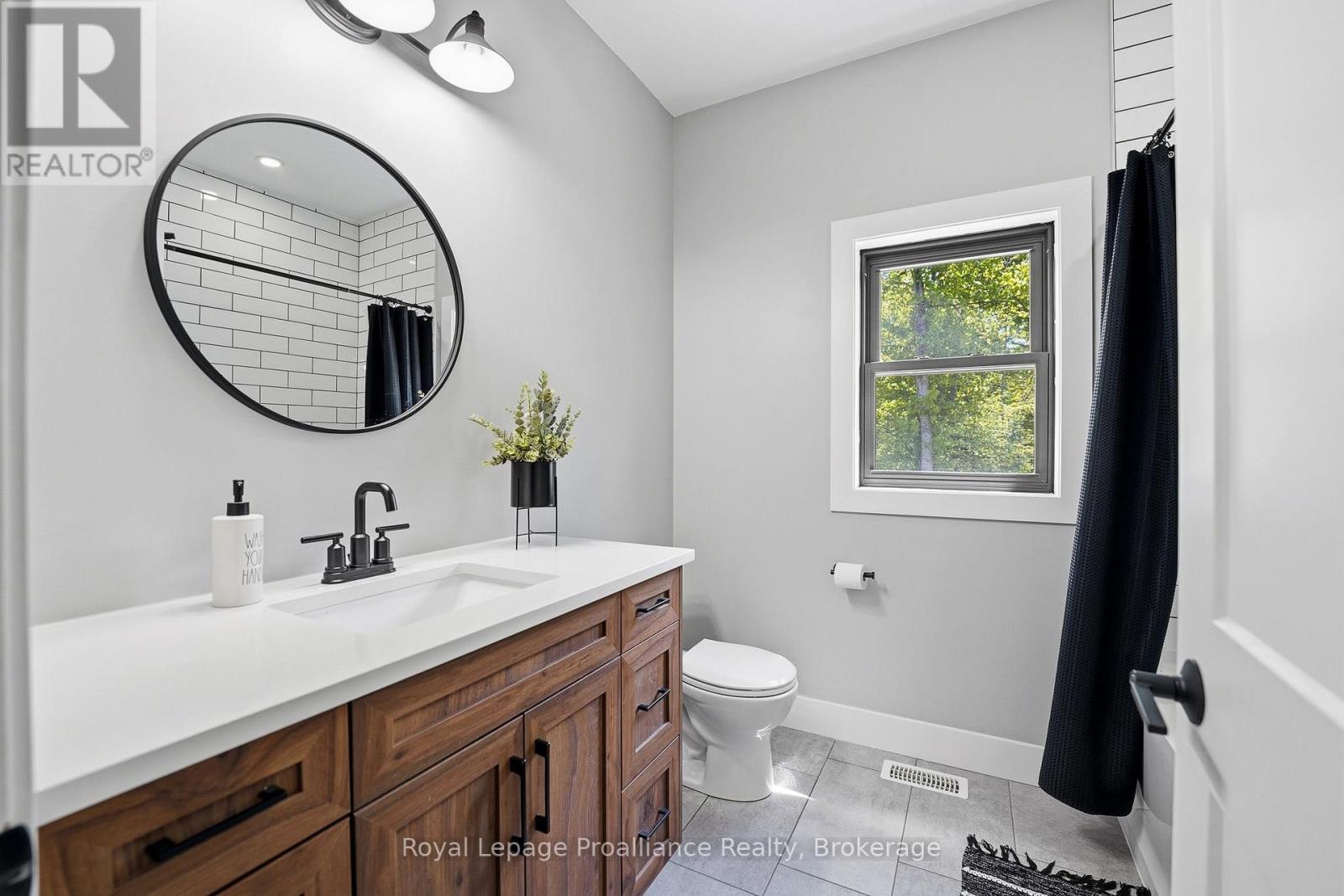 293 DOUGLAS ROAD - 27