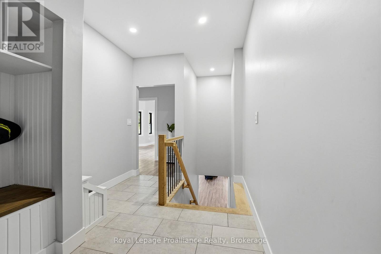293 DOUGLAS ROAD - 29