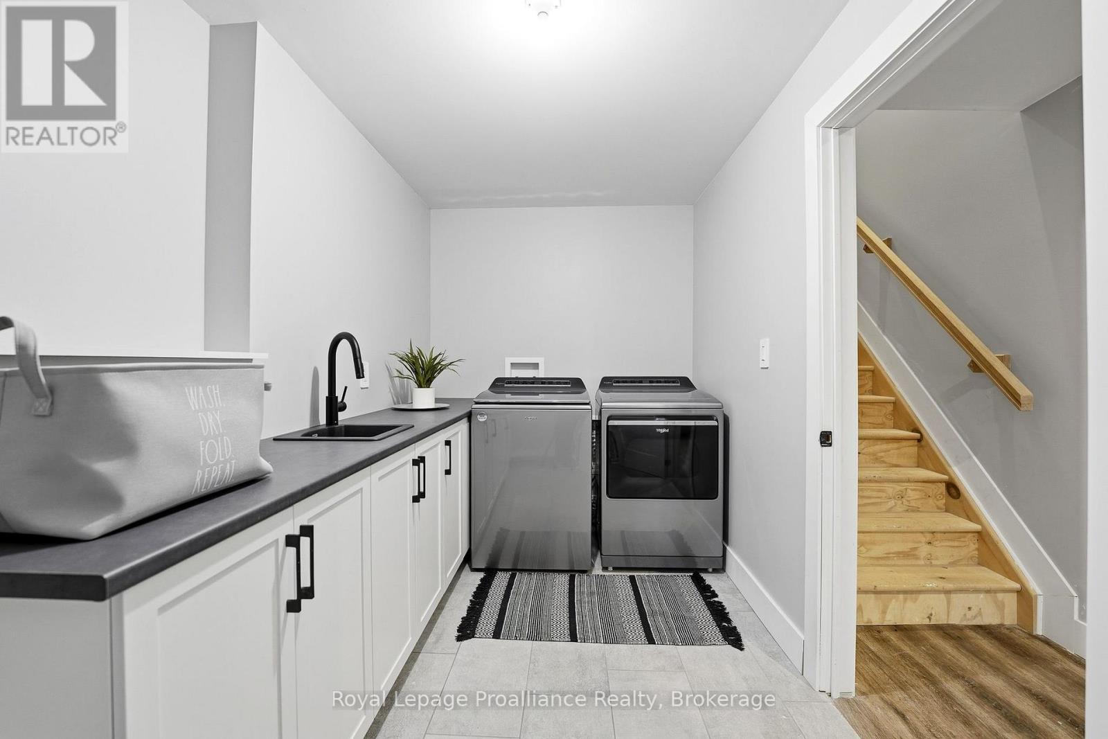 293 DOUGLAS ROAD - 37