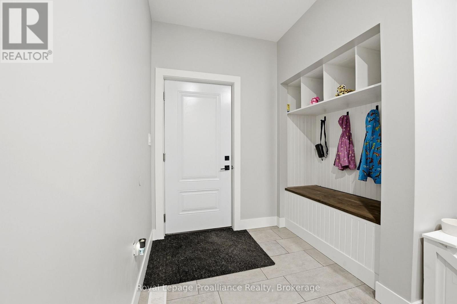 293 DOUGLAS ROAD - 38
