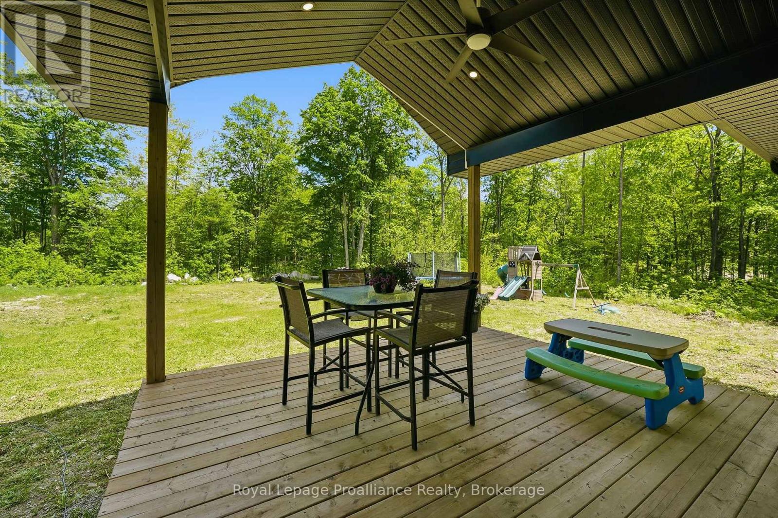 293 DOUGLAS ROAD - 40