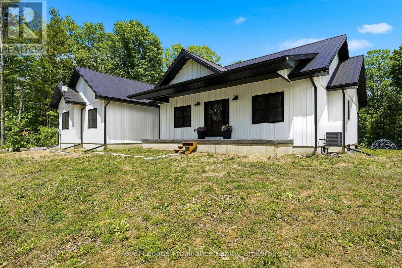 293 DOUGLAS ROAD - 5