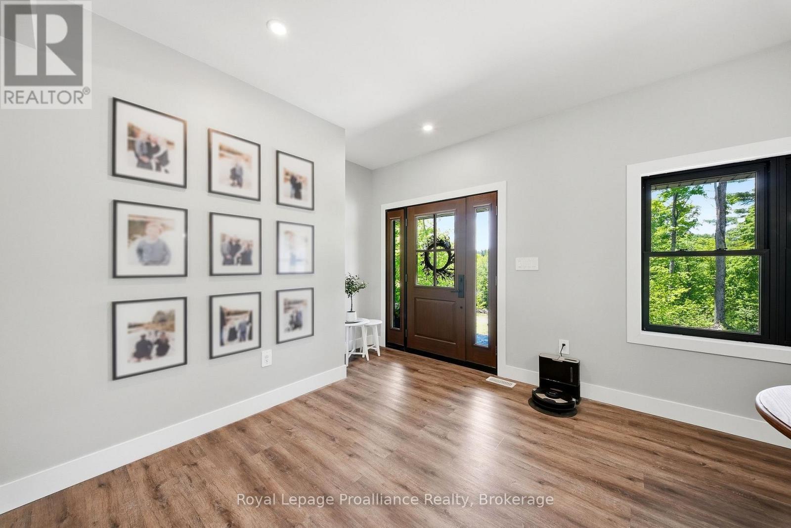 293 DOUGLAS ROAD - 7