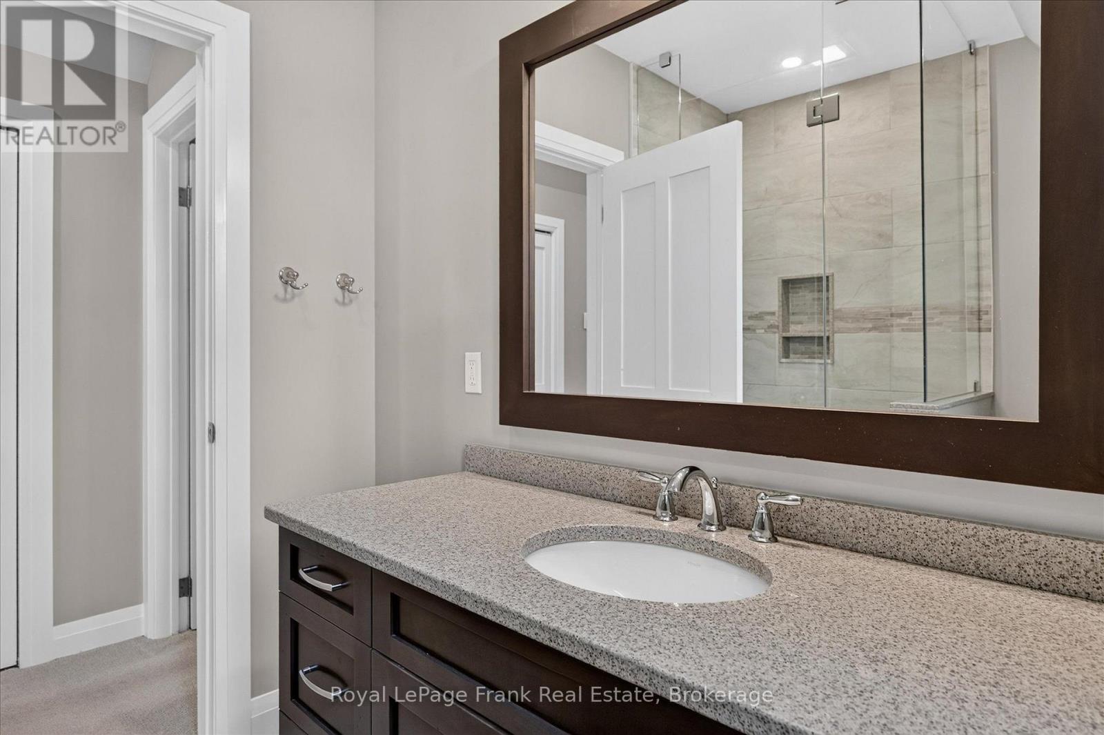 124 IRWIN DRIVE - Image 31