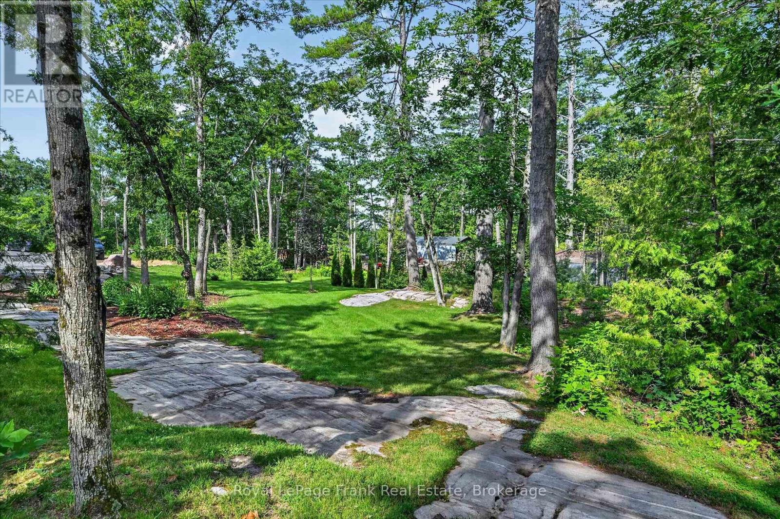 124 IRWIN DRIVE - Image 44
