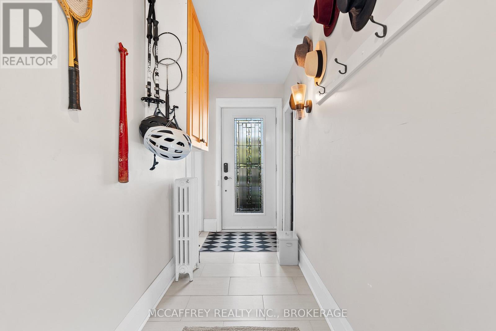 442 DUNDAS STREET W - 20