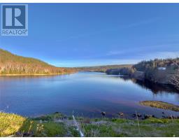 2 Cabot Road North thumbnail 2
