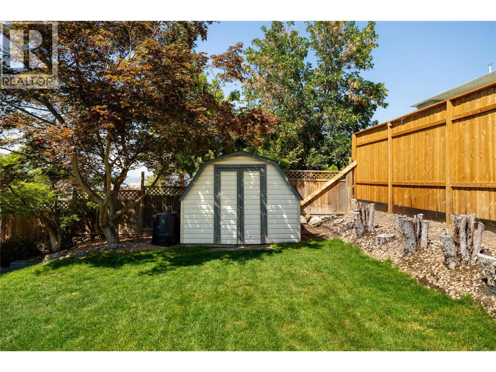 877 Toovey Road - 36