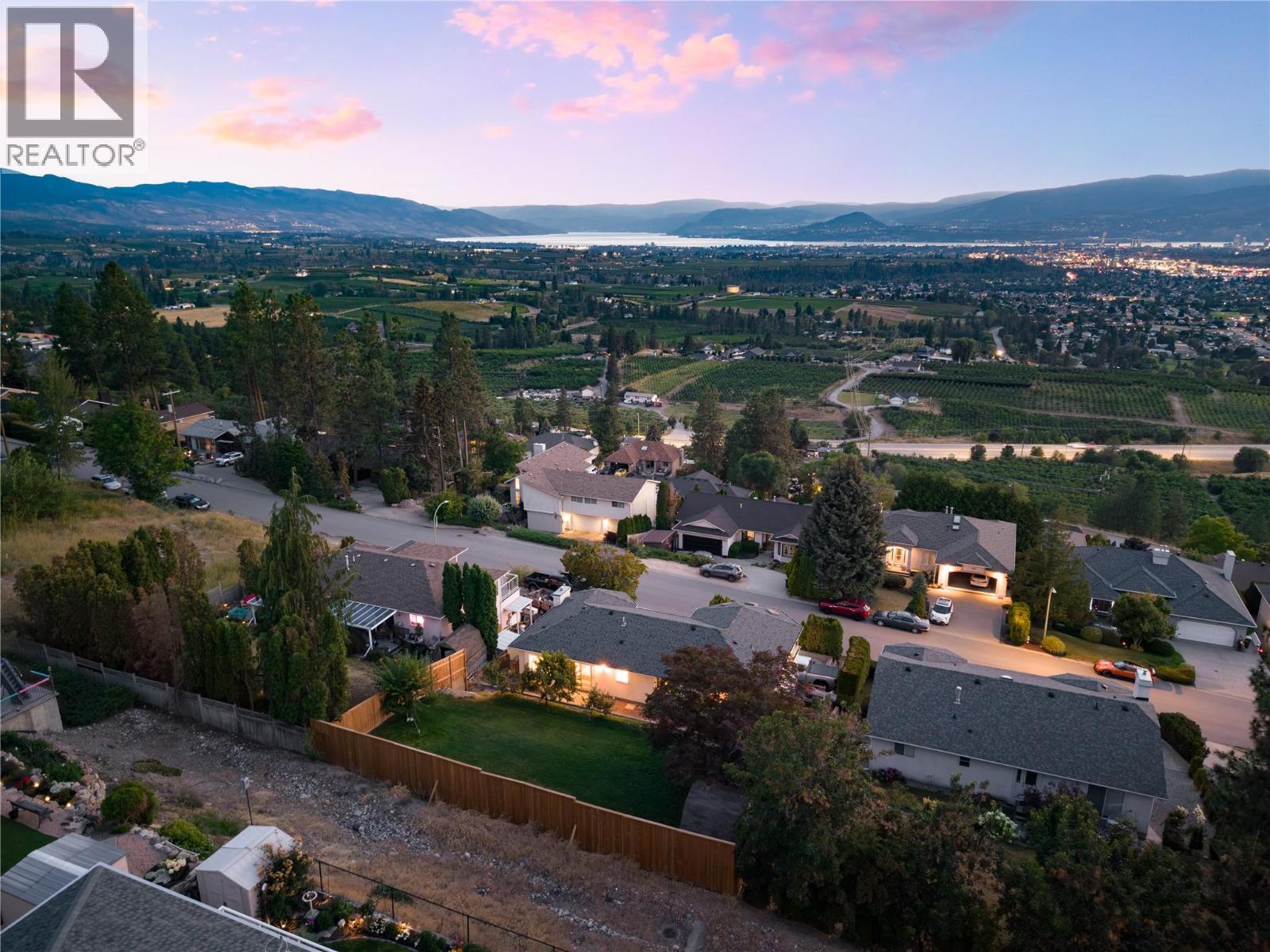 877 Toovey Road - 53