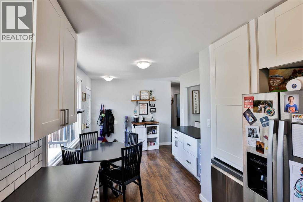 195 Laval Boulevard W - 14