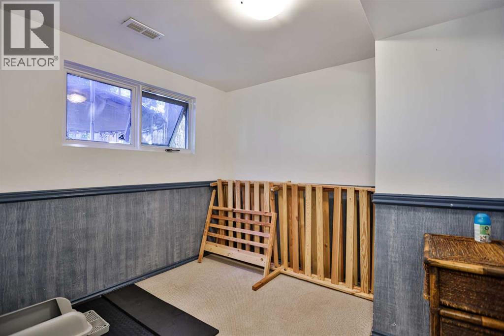 195 Laval Boulevard W - 22
