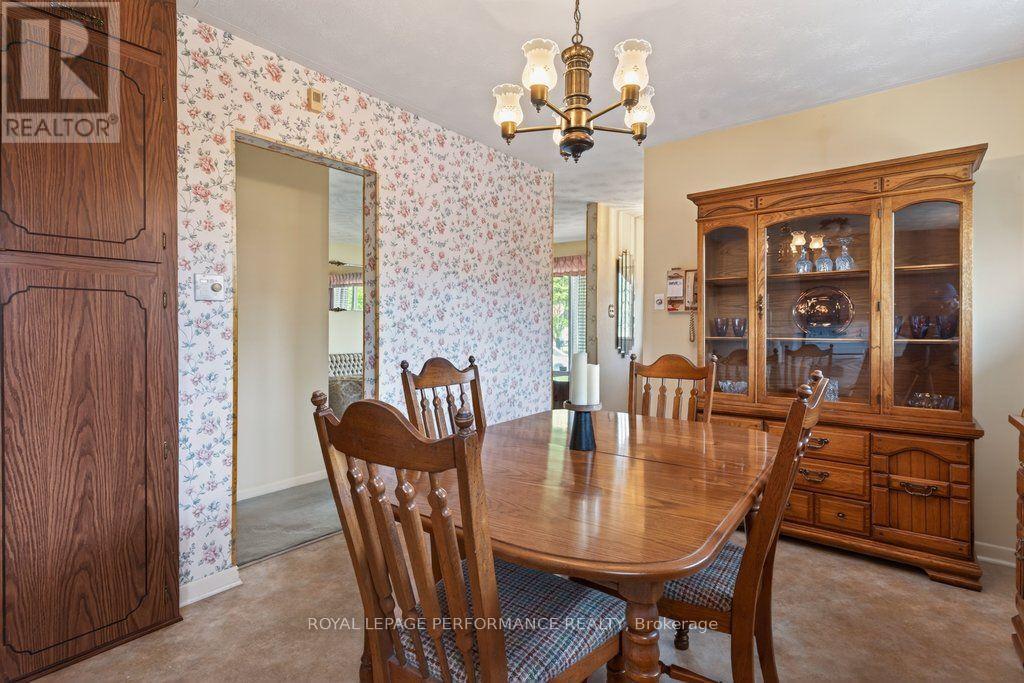 2184 MELFORT STREET - 12