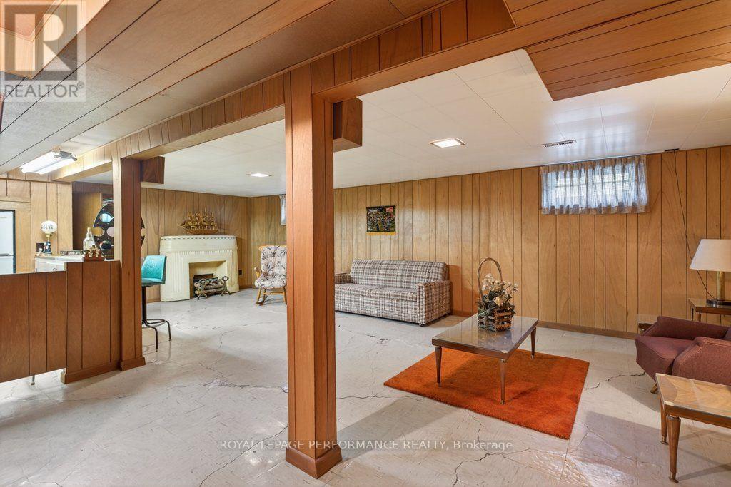 2184 MELFORT STREET - 25