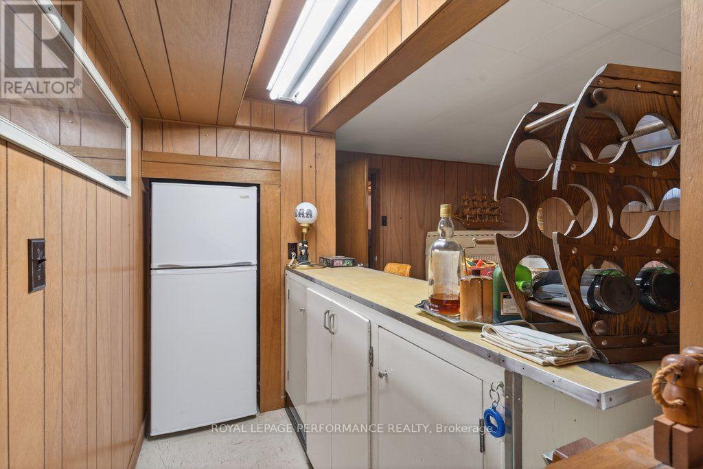 2184 MELFORT STREET - 28